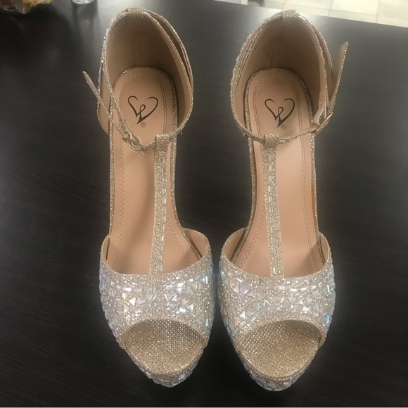 Valerie-1 Women’s Platform Stillettos - Picture 6 of 16